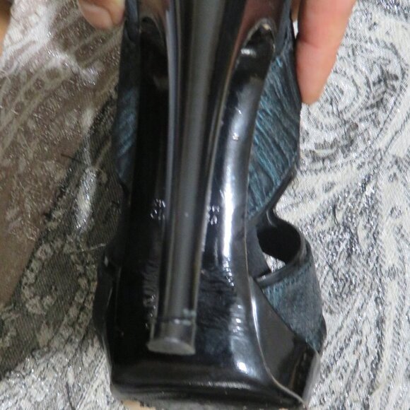 Aperlai Black Green Cutout Peep Toe Heeled Stilettos Heels Sandals Size 37 US 7 - Picture 13 of 15